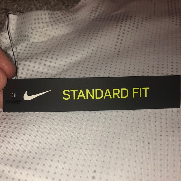 Nike Golf Tank Top - Picture 3 of 4